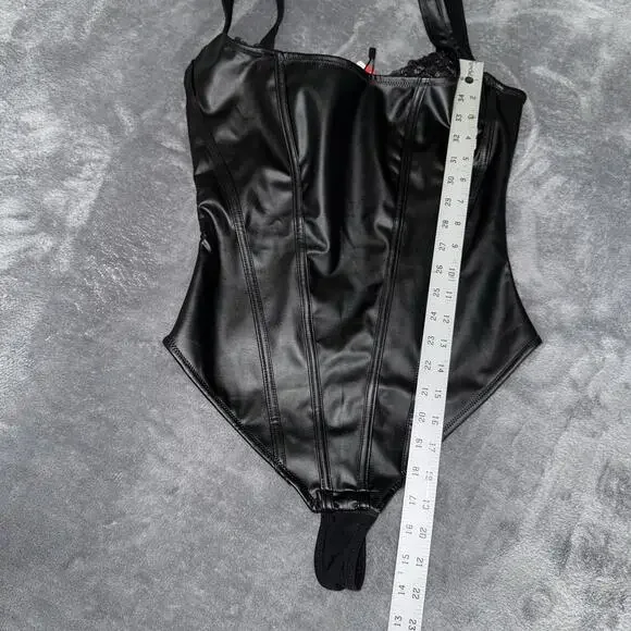 Popilush Faux Leather Lace Shapewear Bodysuit Tummy Control Thong Underwire Sz M - Picture 10 of 10